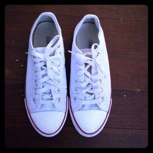 White converse